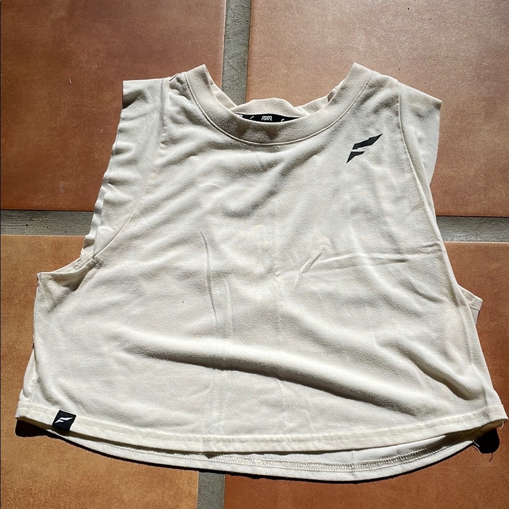 Last Chance! Flag Nor Fail Cropped Cap Sleeve